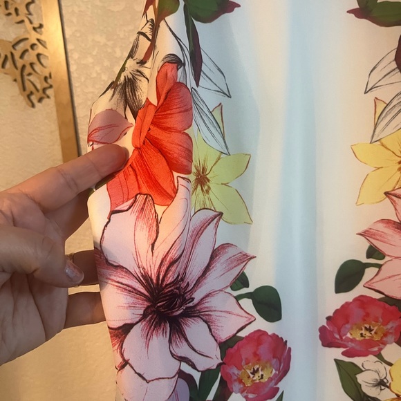 Guess Floral Scuba Dress - Picture 3 of 4